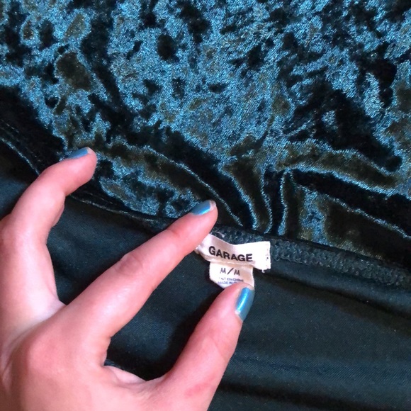 Green velvet garage tube top size medium - Picture 4 of 8